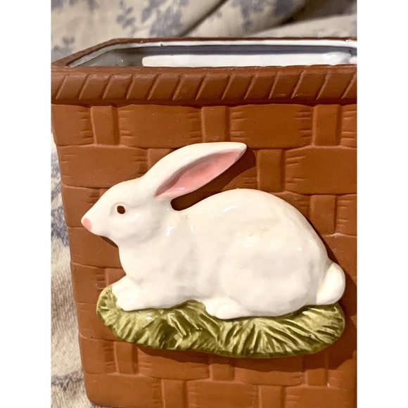 Takahashi Other - Small Vintage Takahashi Ceramic Rabbit Bunny Planter